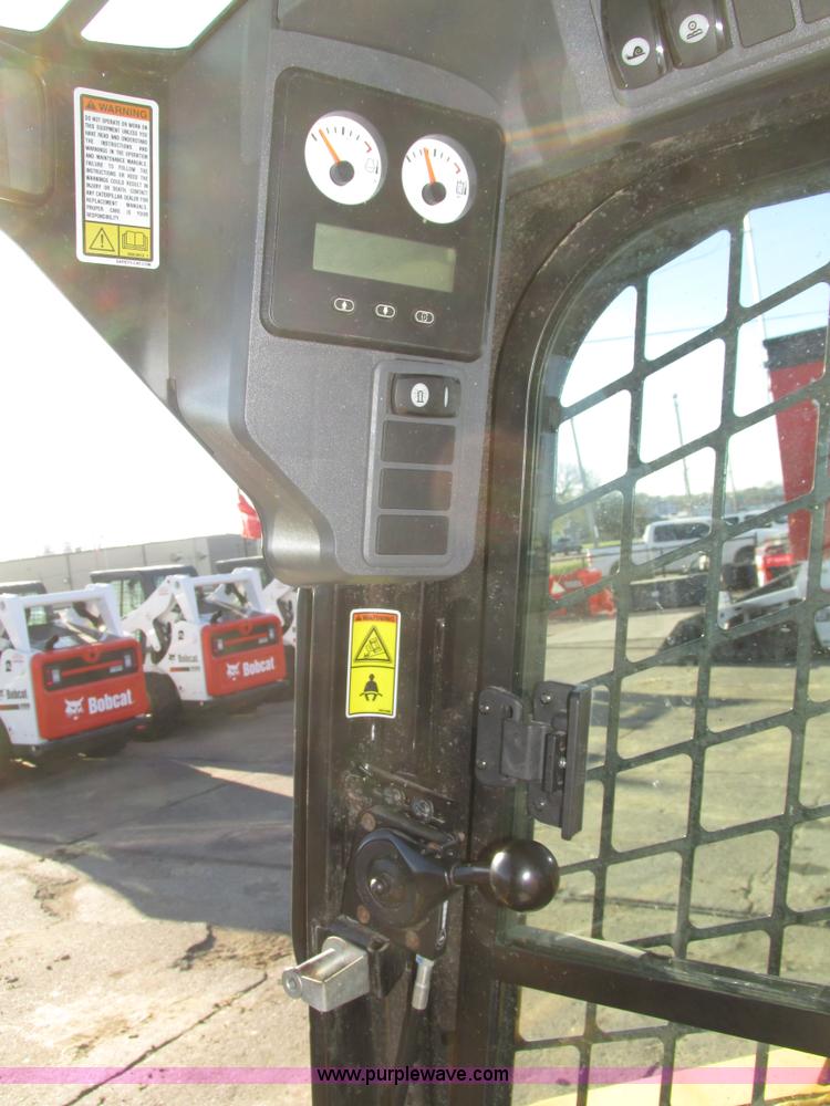 image for item H1065 2013 Caterpillar 262C2 skid steer