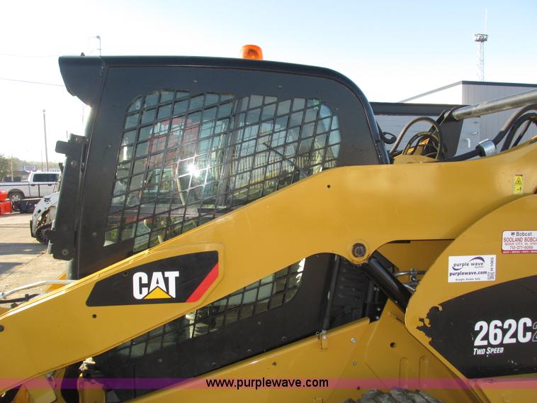 image for item H1065 2013 Caterpillar 262C2 skid steer