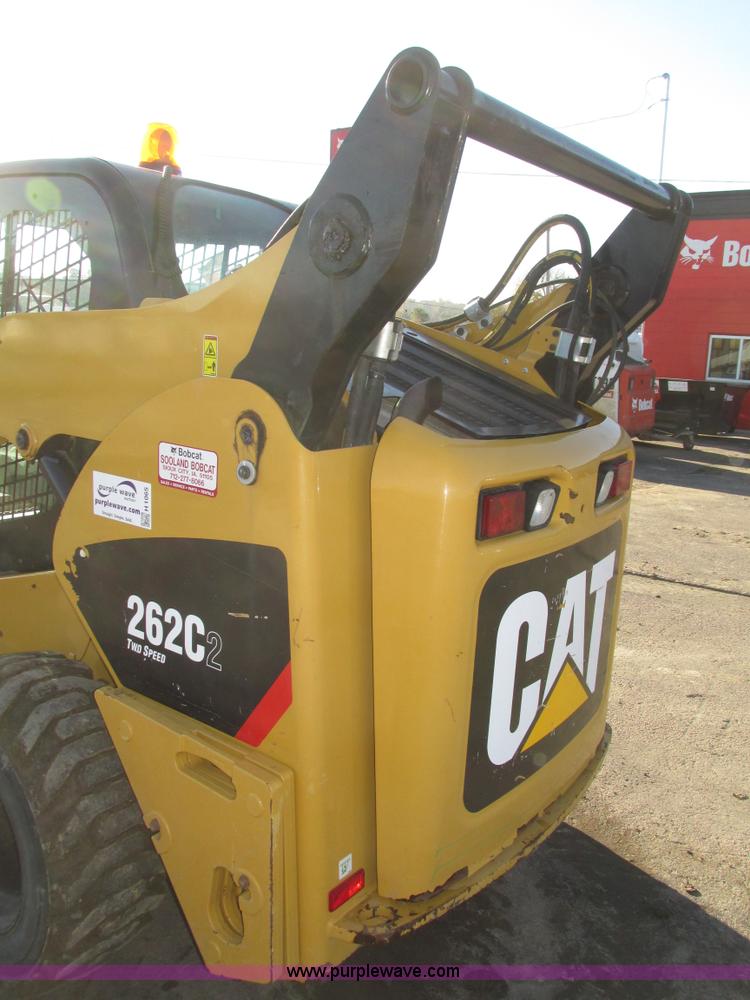 image for item H1065 2013 Caterpillar 262C2 skid steer