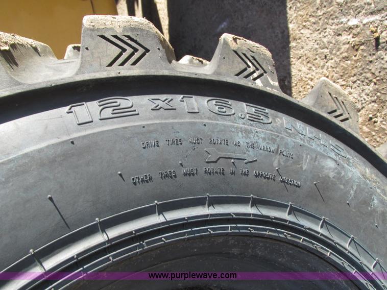 image for item H1065 2013 Caterpillar 262C2 skid steer