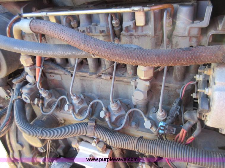 image for item I1855 Bobcat 873 skid steer