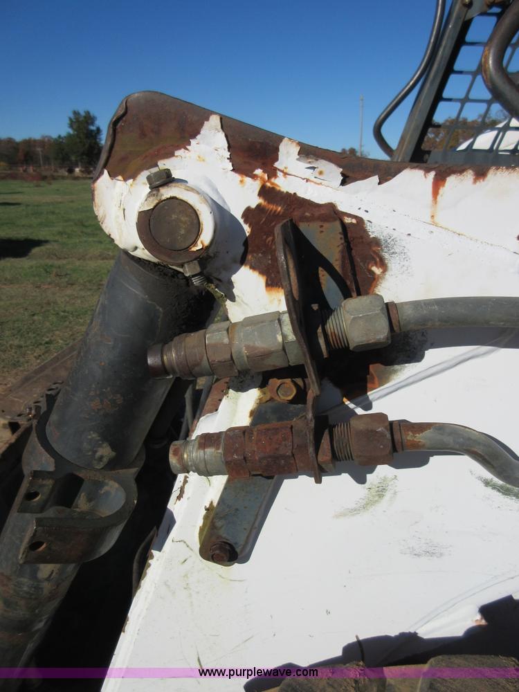 image for item I1855 Bobcat 873 skid steer