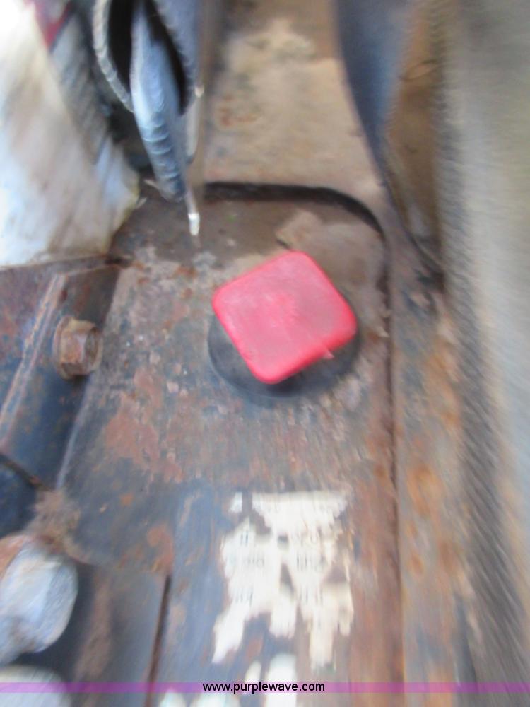 image for item I1855 Bobcat 873 skid steer