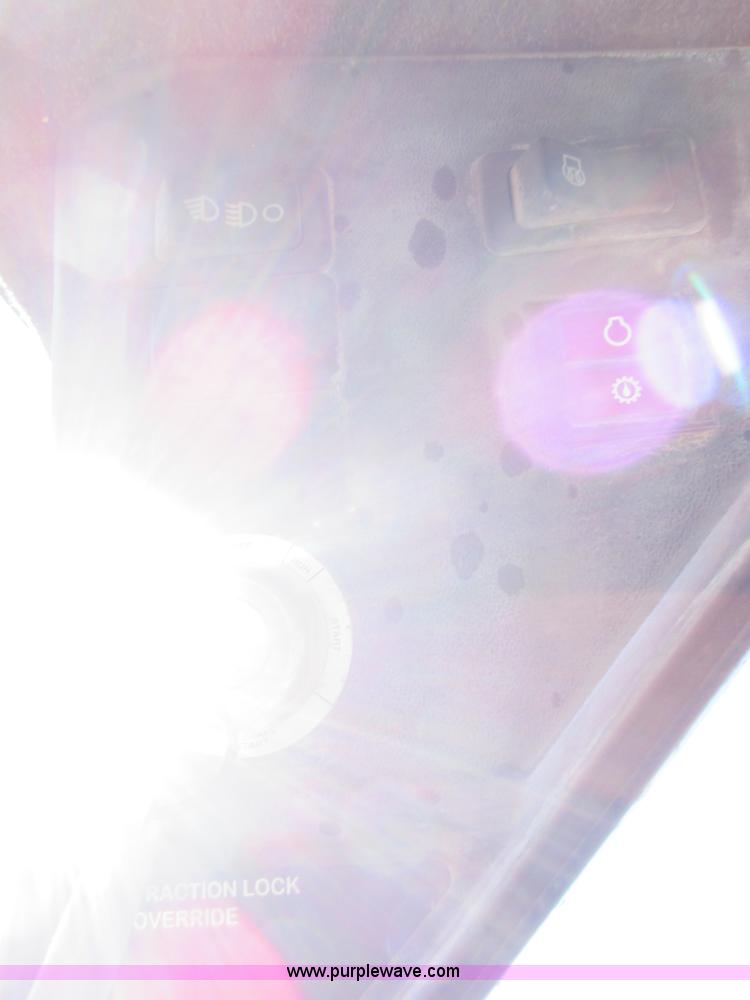 image for item I1855 Bobcat 873 skid steer