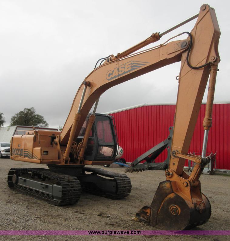 image for item I1858 2000 Case 9020B excavator