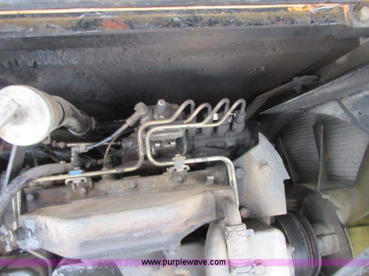 image for item I1858 2000 Case 9020B excavator