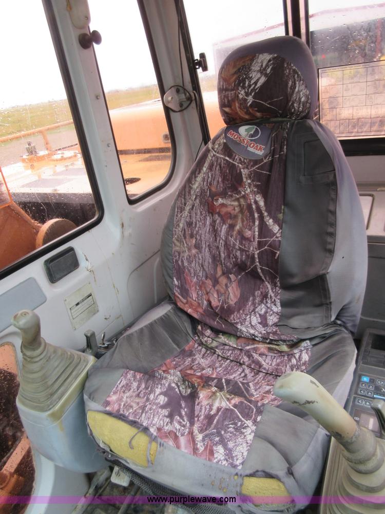 image for item I1858 2000 Case 9020B excavator