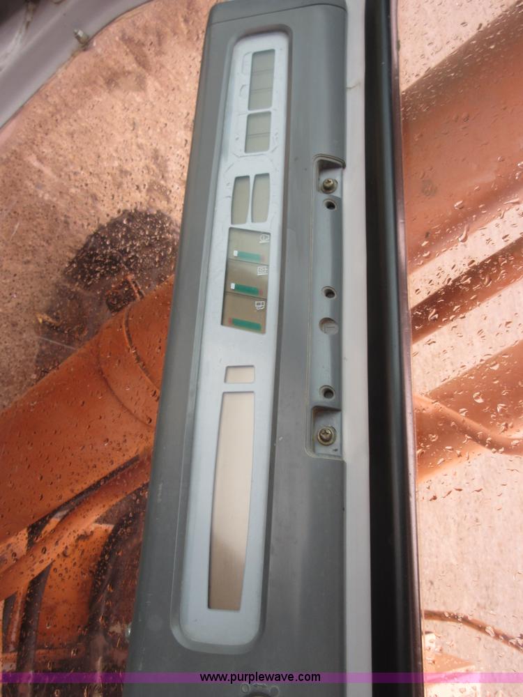 image for item I1858 2000 Case 9020B excavator