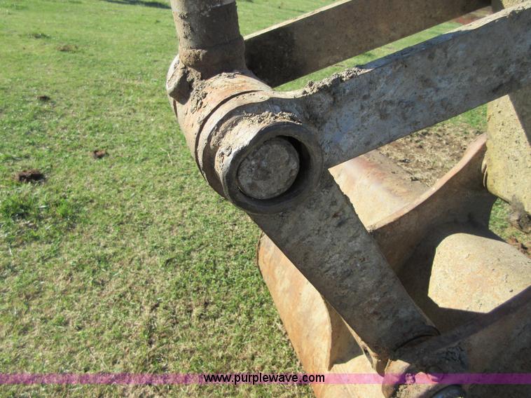 image for item I1863 1996 Caterpillar 320L long reach excavator