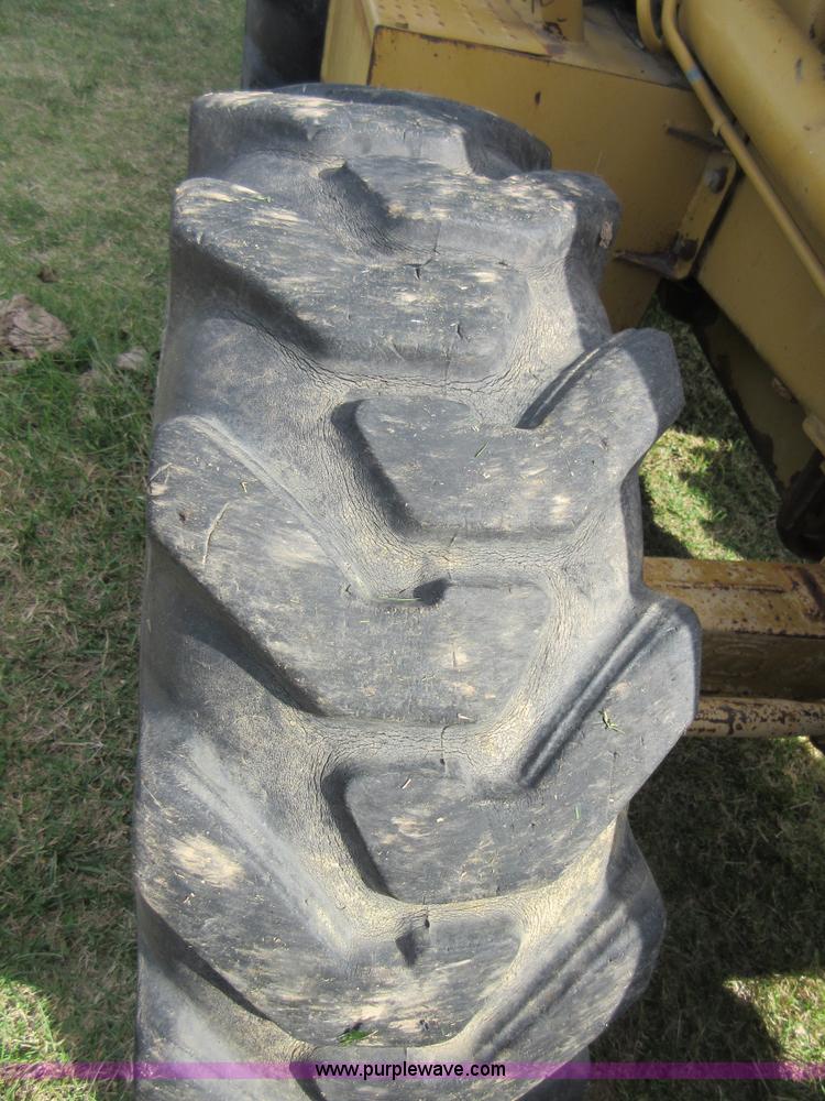 image for item I1864 1994 Caterpillar 426B backhoe