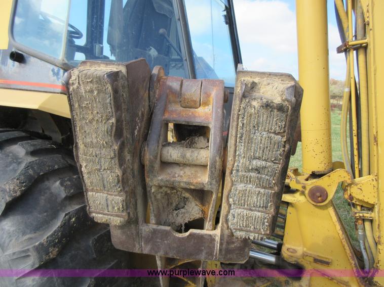 image for item I1864 1994 Caterpillar 426B backhoe