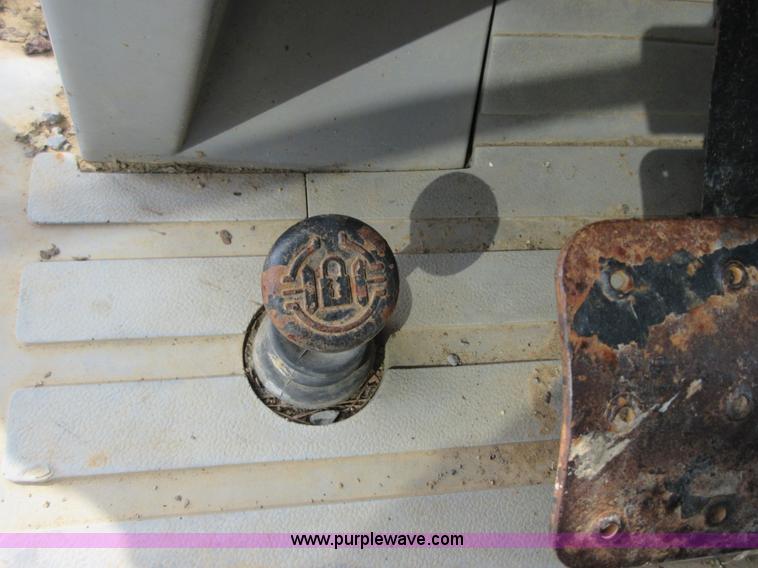 image for item I1864 1994 Caterpillar 426B backhoe