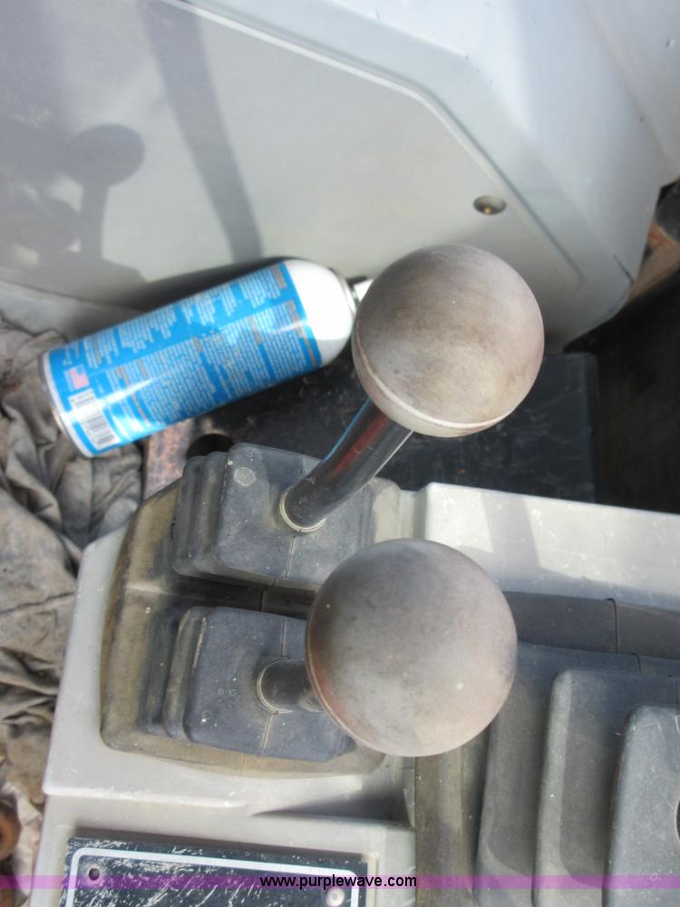 image for item I1864 1994 Caterpillar 426B backhoe