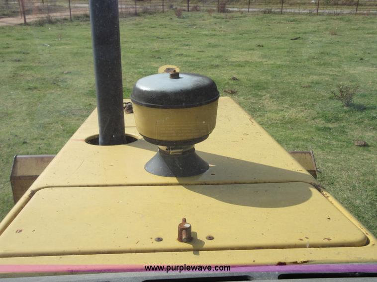 image for item I1864 1994 Caterpillar 426B backhoe