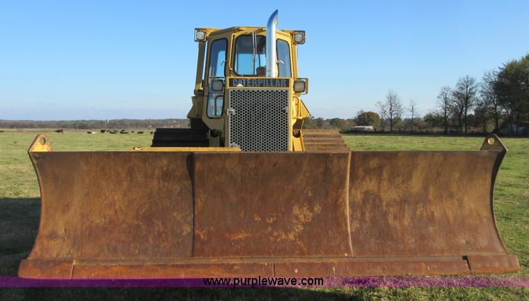 image for item I1865 1990 Caterpillar D5H LGP dozer