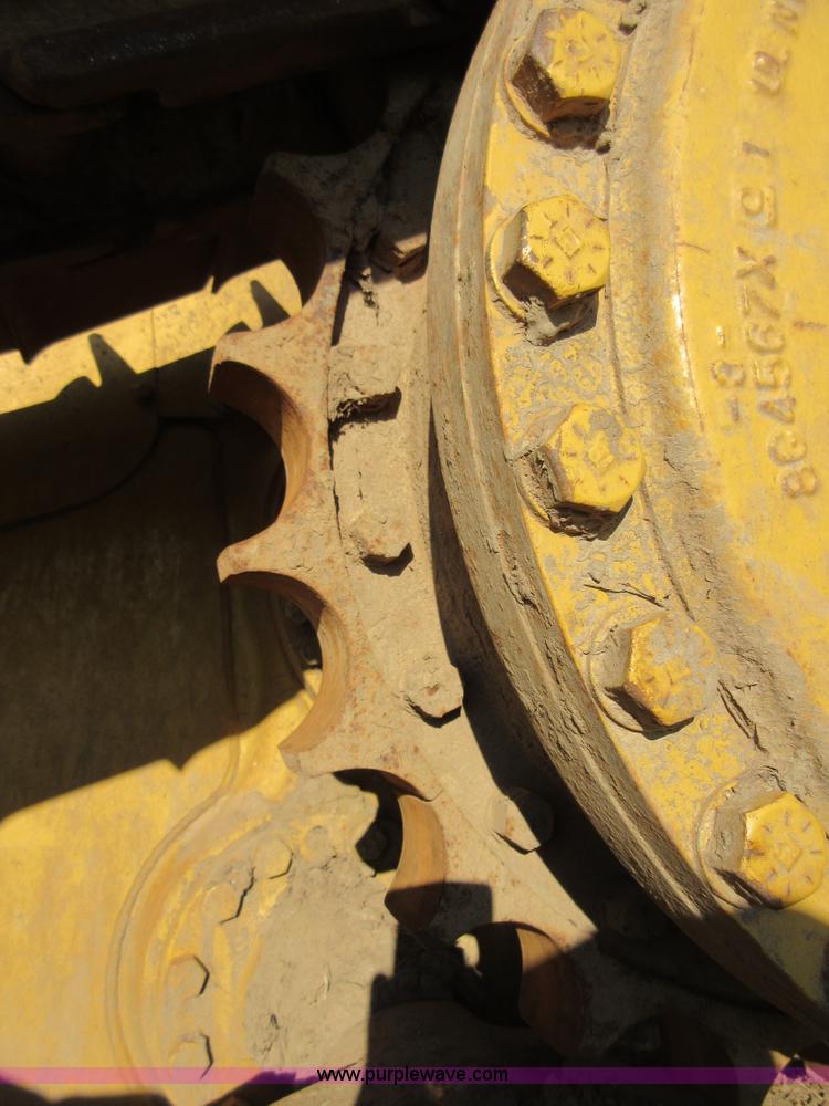 image for item I1865 1990 Caterpillar D5H LGP dozer