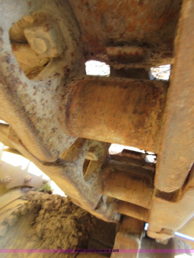 image for item I1865 1990 Caterpillar D5H LGP dozer