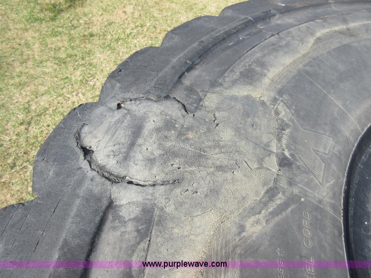 image for item I1866 (2) Michelin 26.5R25 tires