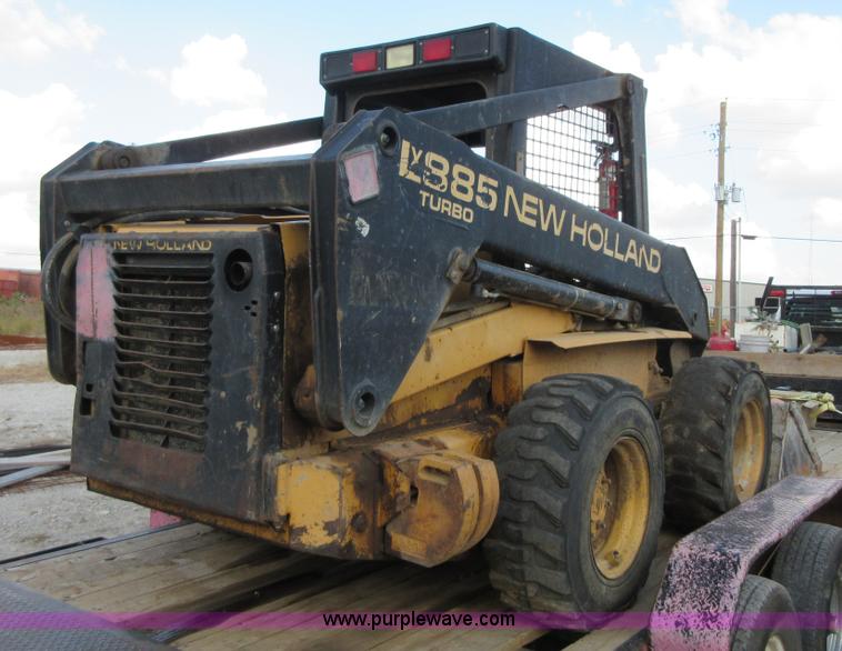 image for item I1894 1999 New Holland LX885 Super Boom skid steer