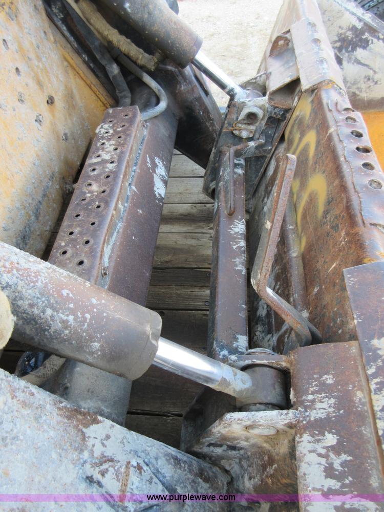 image for item I1894 1999 New Holland LX885 Super Boom skid steer