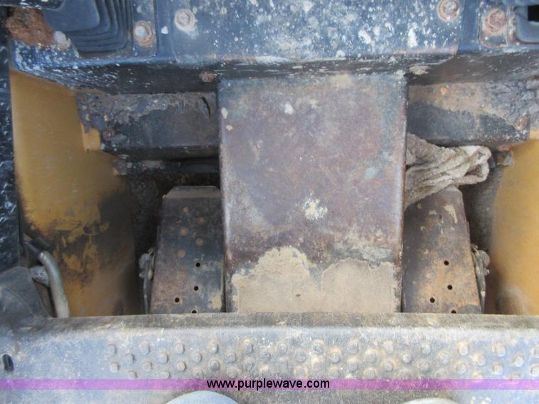 image for item I1894 1999 New Holland LX885 Super Boom skid steer