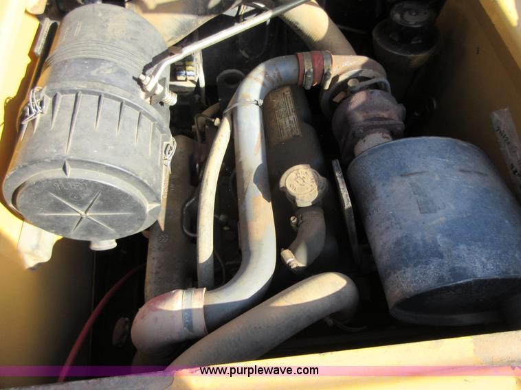 image for item I1894 1999 New Holland LX885 Super Boom skid steer