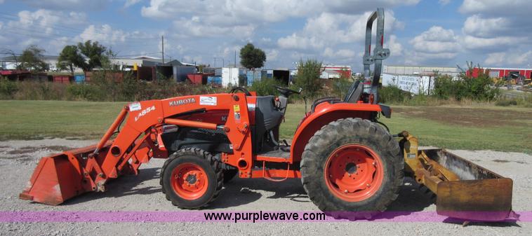 image for item I1898 Kubota L4240D MFWD tractor