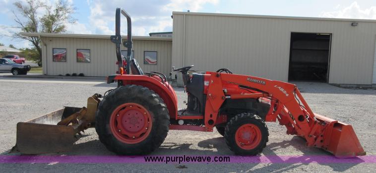 image for item I1898 Kubota L4240D MFWD tractor