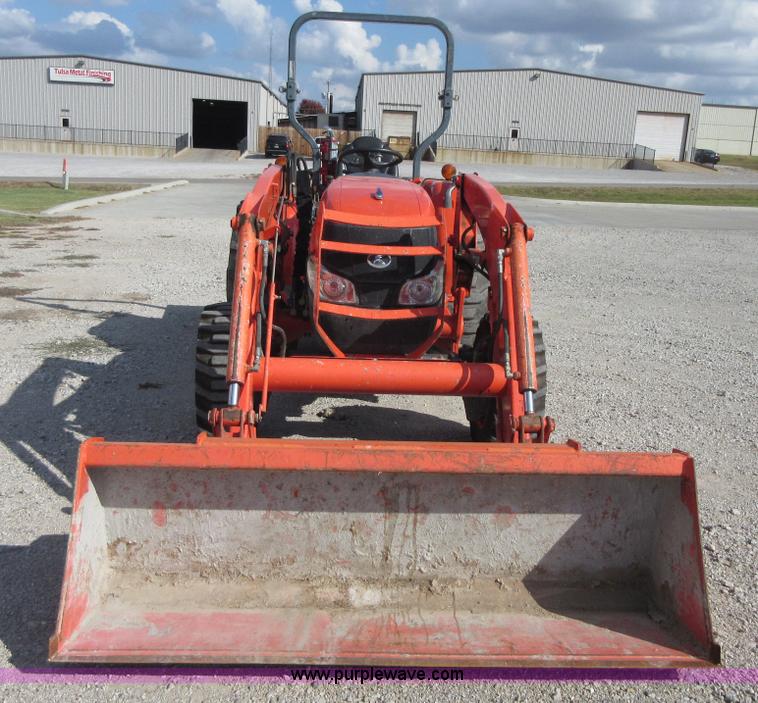 image for item I1898 Kubota L4240D MFWD tractor