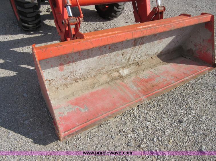 image for item I1898 Kubota L4240D MFWD tractor