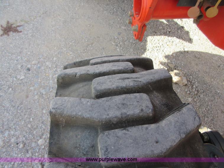 image for item I1898 Kubota L4240D MFWD tractor