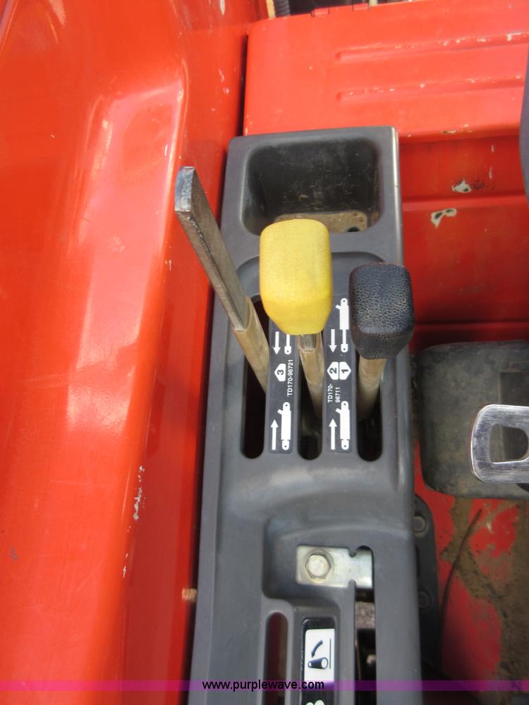 image for item I1898 Kubota L4240D MFWD tractor