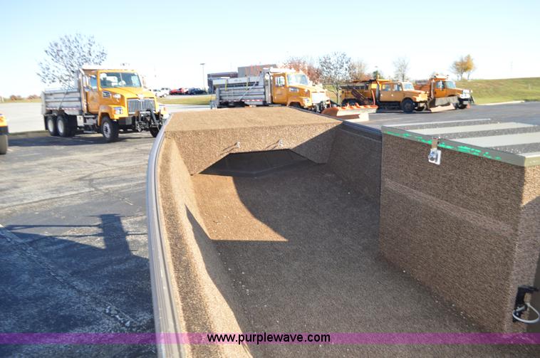 image for item I6288 2002 Lowe roughneck boat