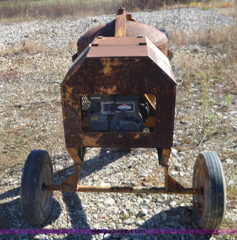 image for item I6301 Stow CM4 concrete mixer