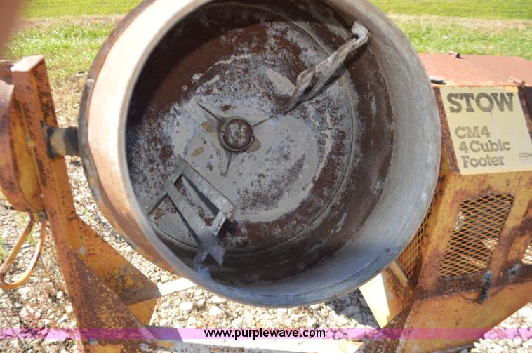 image for item I6301 Stow CM4 concrete mixer