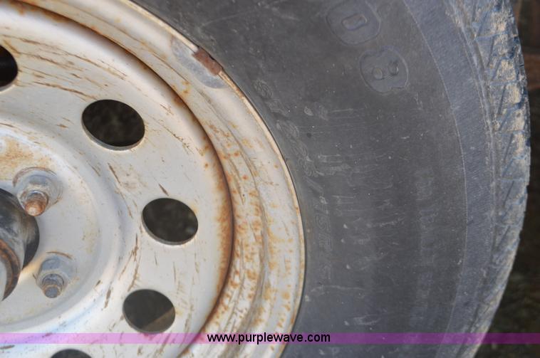 image for item I6305 2007 Loadmaster equipment trailer