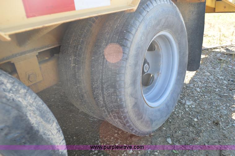 image for item I6306 1998 Holden TD020 equipment trailer