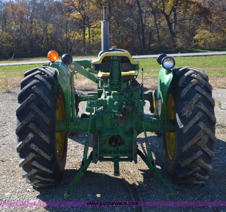 image for item I6308 John Deere 2020 tractor