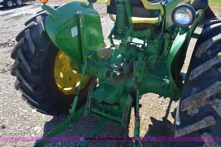 image for item I6308 John Deere 2020 tractor