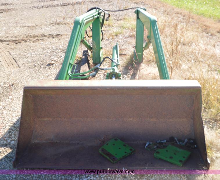 image for item I6308 John Deere 2020 tractor