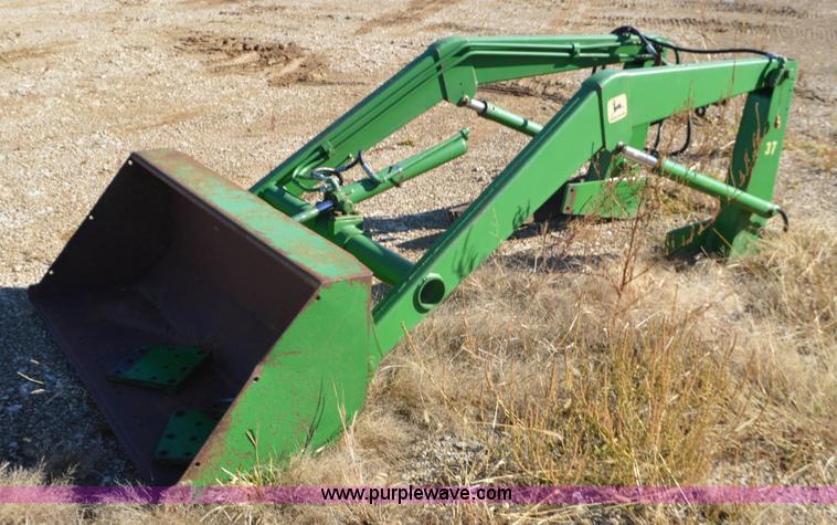 image for item I6308 John Deere 2020 tractor