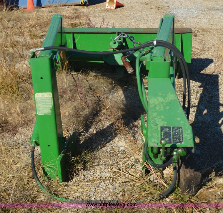 image for item I6308 John Deere 2020 tractor