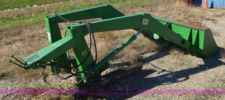 image for item I6308 John Deere 2020 tractor