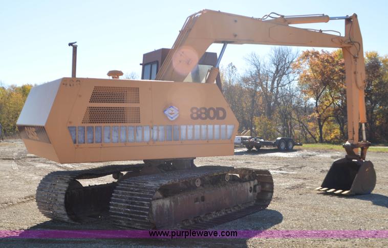 image for item I6309 1985 Case 880D excavator