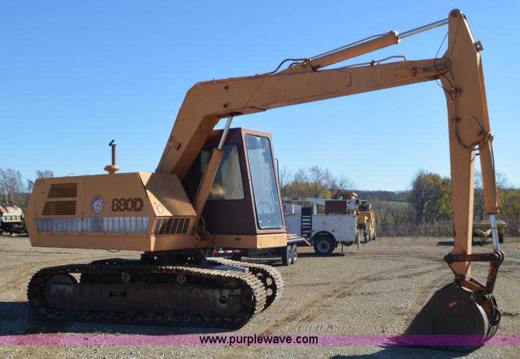 image for item I6309 1985 Case 880D excavator
