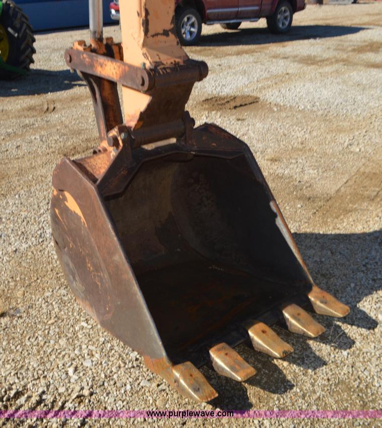 image for item I6309 1985 Case 880D excavator