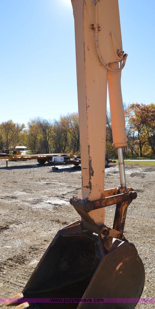 image for item I6309 1985 Case 880D excavator