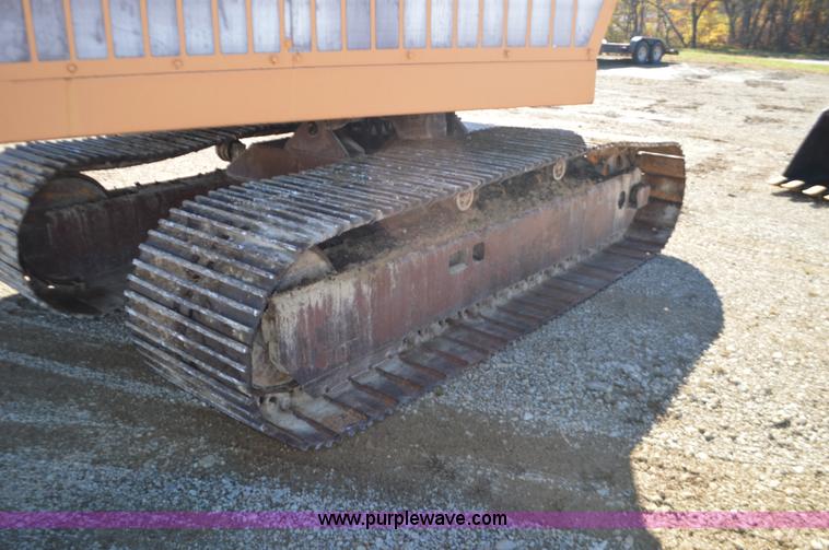 image for item I6309 1985 Case 880D excavator