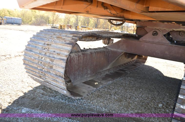 image for item I6309 1985 Case 880D excavator