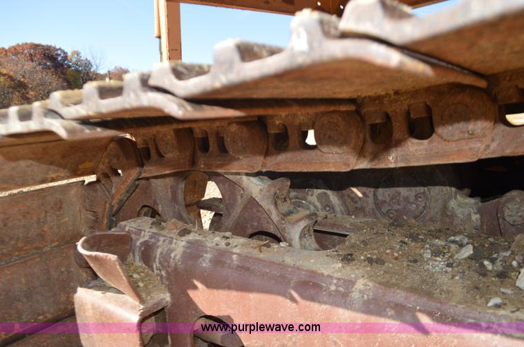 image for item I6309 1985 Case 880D excavator